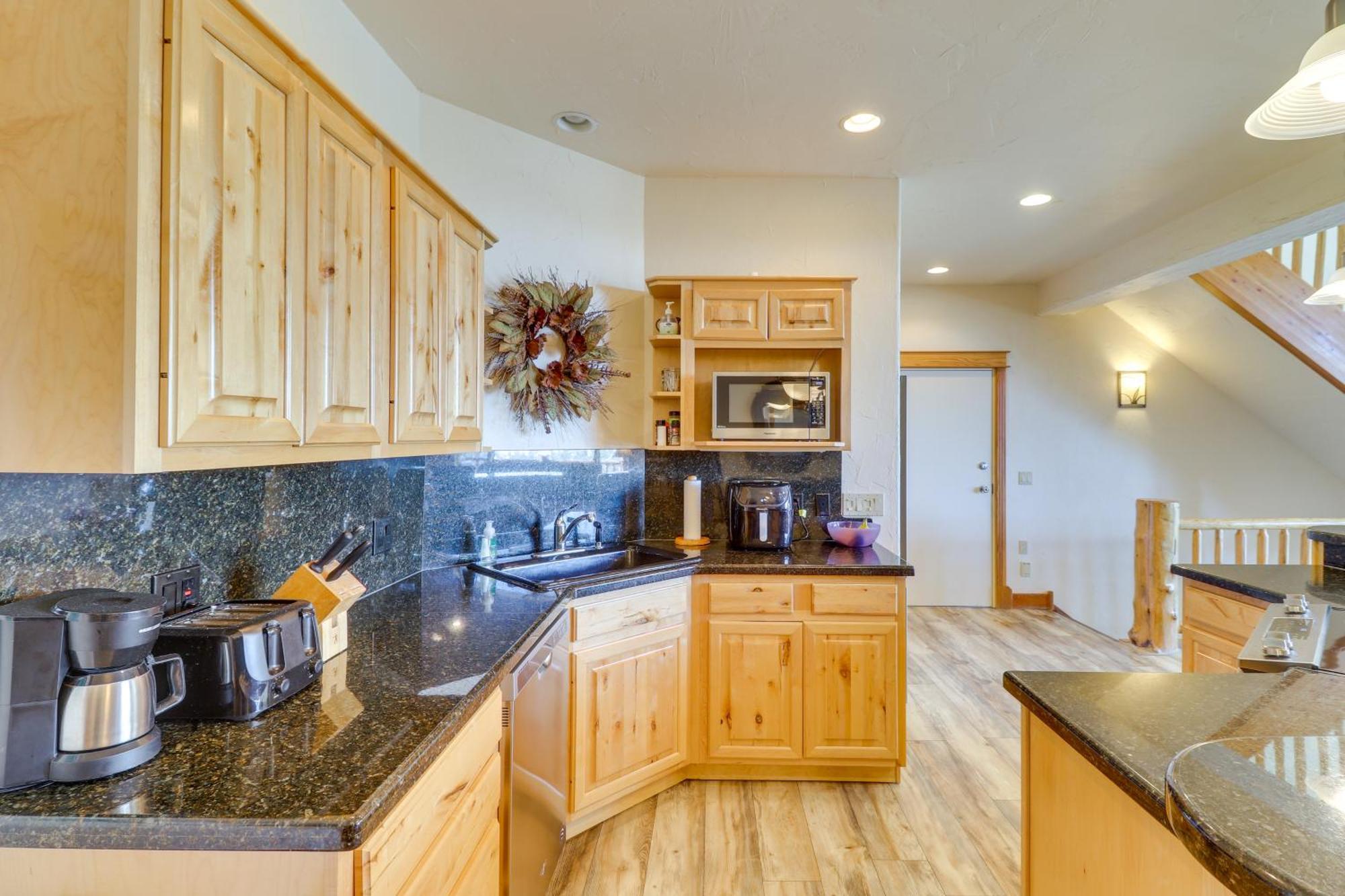 Spacious Whitefish Home With Sauna And Ski Resort View Kültér fotó