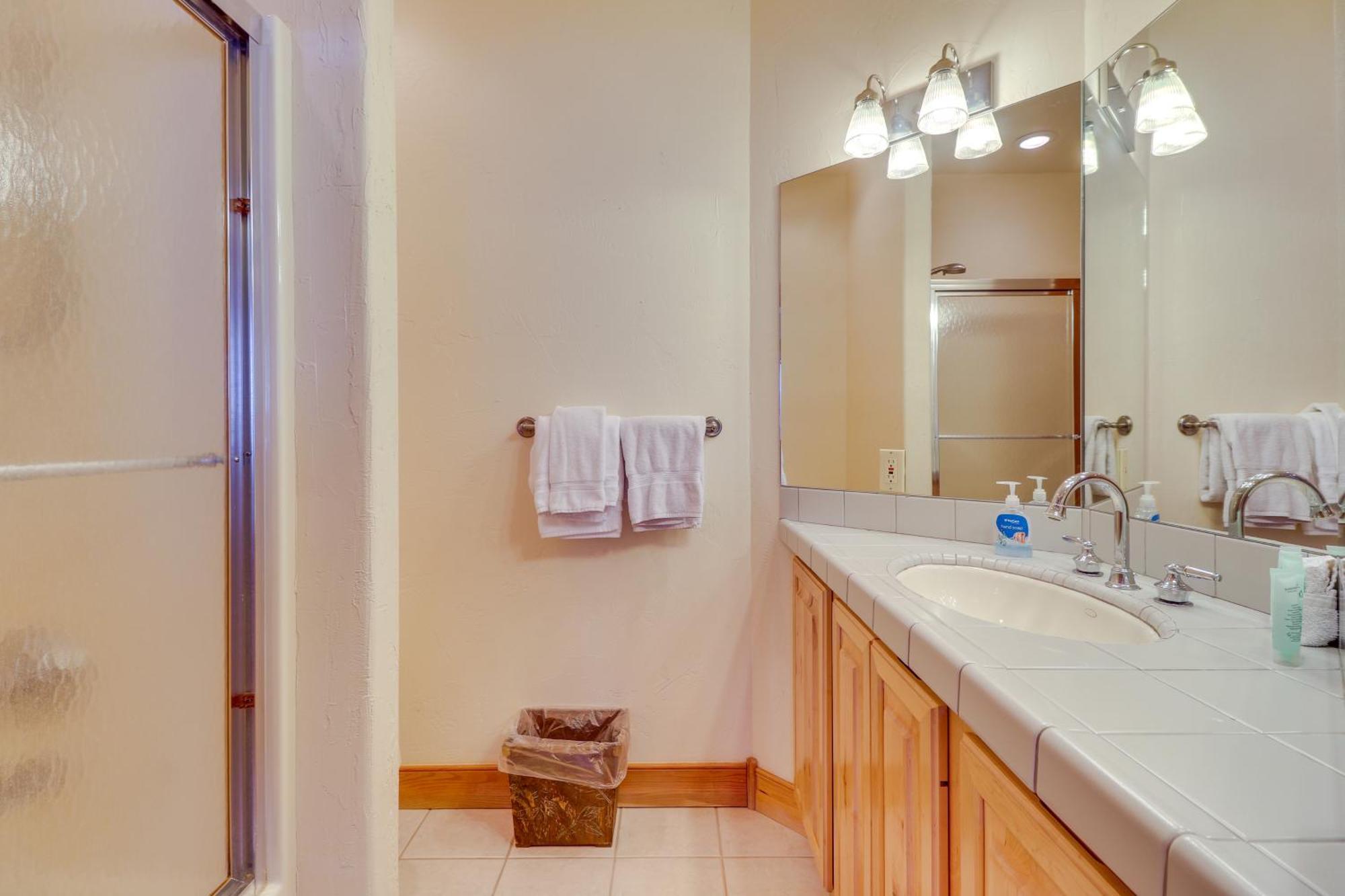 Spacious Whitefish Home With Sauna And Ski Resort View Kültér fotó